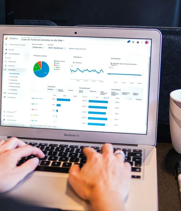 myriam-jessier-eveI7MOcSmw-unsplash